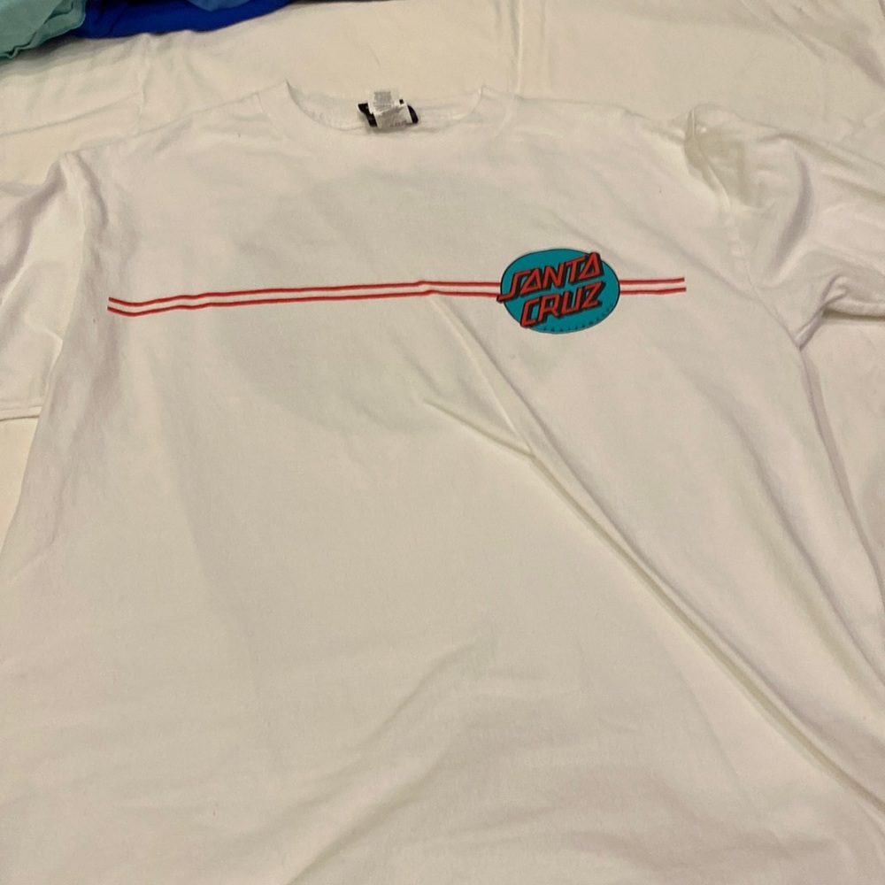 Boys, Santa Cruz, skateboards T-shirt, size medium